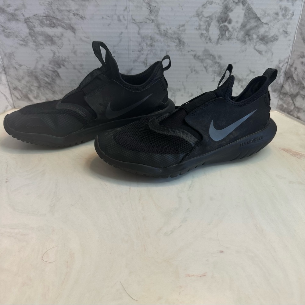 Nike flex runners